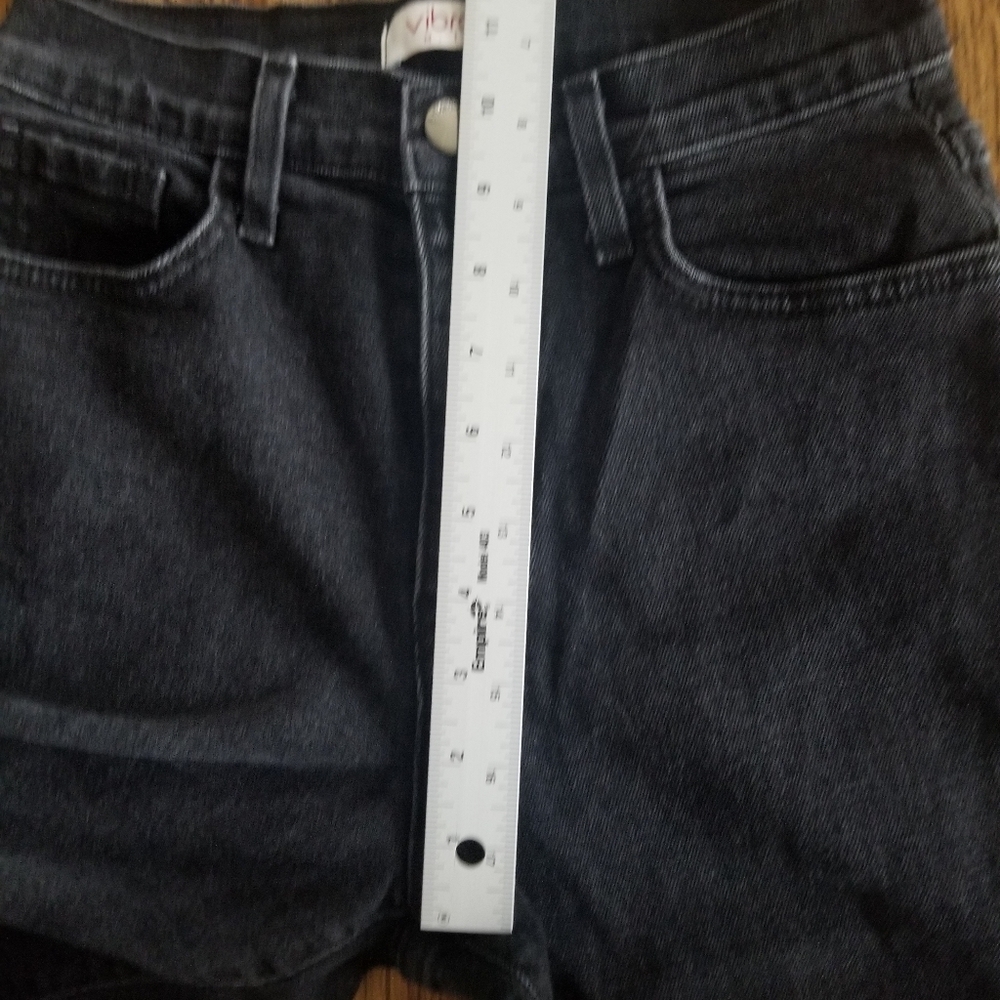 Vibrant High Rise Jeans - Picture 3 of 7
